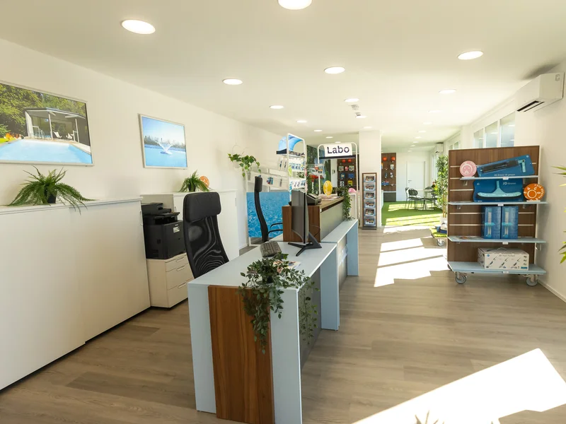 Salon Desjoyaux v Ljubljani - trgovina s sredstvi za nego bazena